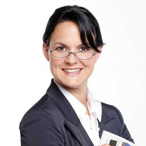 Porträt von Anna Keller, Datenanalyse Dozentin